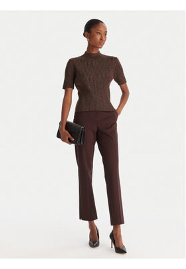 ACCESS FASHION Sweter 54-8046 Brązowy Slim Fit. Kolor: brązowy. Materiał: syntetyk