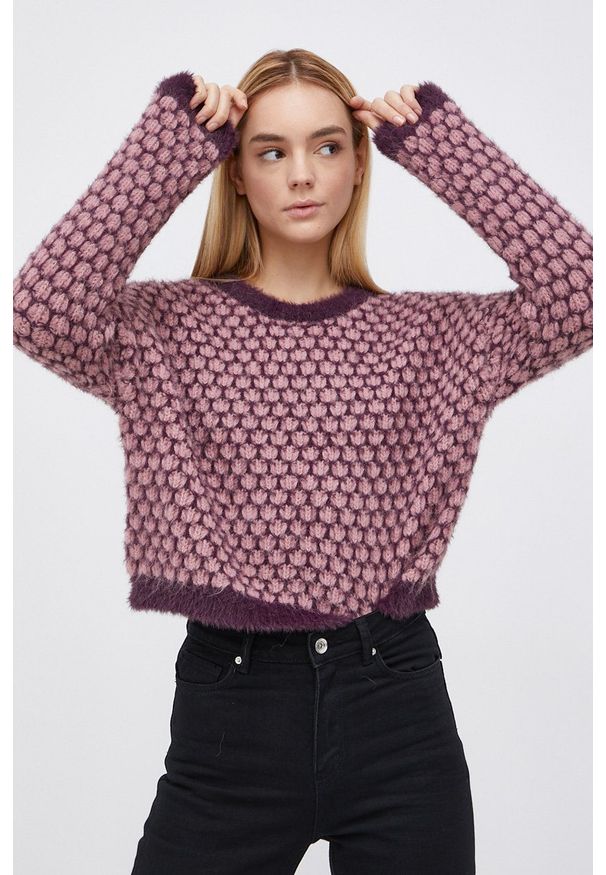 only - Only Sweter damski kolor fioletowy. Kolor: fioletowy. Materiał: poliester, dzianina