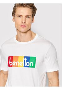 United Colors of Benetton - United Colors Of Benetton T-Shirt 3I1XU100A Biały Regular Fit. Kolor: biały. Materiał: bawełna