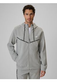 4f - 4F Bluza kibica z kapturem męska - szara XXL. Okazja: na co dzień. Typ kołnierza: kaptur. Kolor: szary. Wzór: nadruk. Styl: casual, sportowy #1