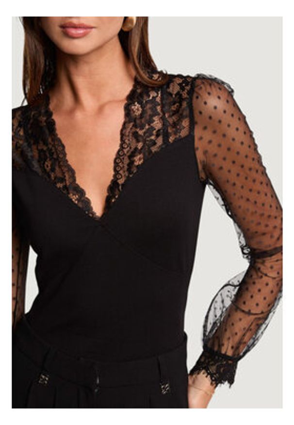 Morgan Bluzka 252-TARSILA Czarny Slim Fit. Kolor: czarny. Materiał: syntetyk