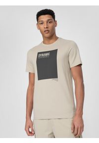 4f - T-shirt regular z bawełny organicznej męski. Kolor: beżowy. Materiał: bawełna. Wzór: nadruk #1