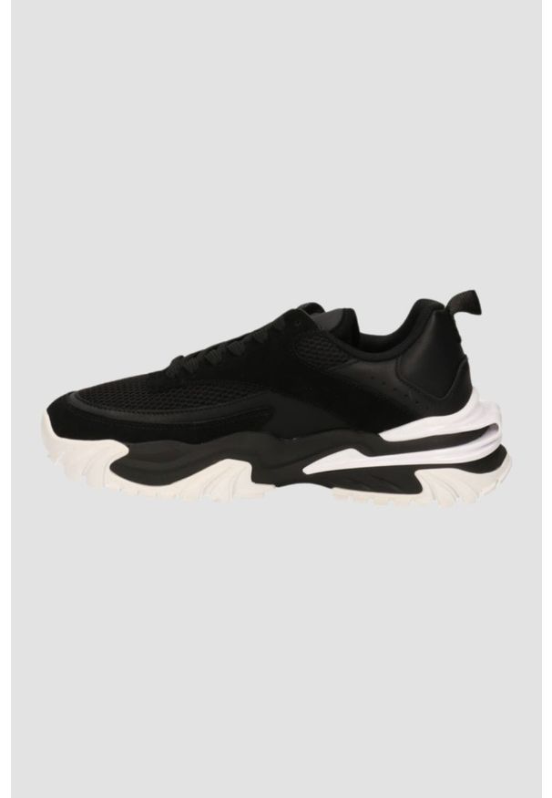 Just Cavalli - JUST CAVALLI Czarne sneakersy FONDO GRUT DIS. 4. Kolor: czarny