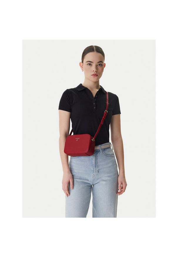 Torebka Guess. Kolor: czerwony