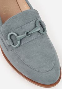 Renee - Zielone Mokasyny Vices z Wkładką ze Skóry Naturalnej Zdobione Łańcuszkiem Delariona. Kolor: zielony. Materiał: skóra. Wzór: aplikacja. Obcas: na płaskiej podeszwie. Styl: elegancki #8