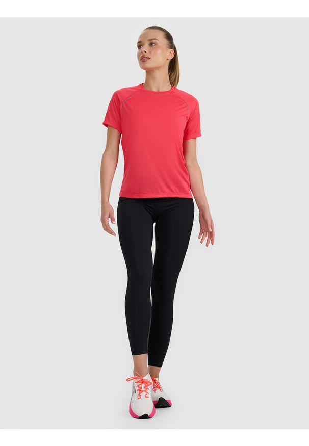 4f - 4F Koszulka do biegania regular szybkoschnąca damska - czerwona L. Kolor: czerwony. Materiał: tkanina, włókno, materiał. Długość rękawa: raglanowy rękaw