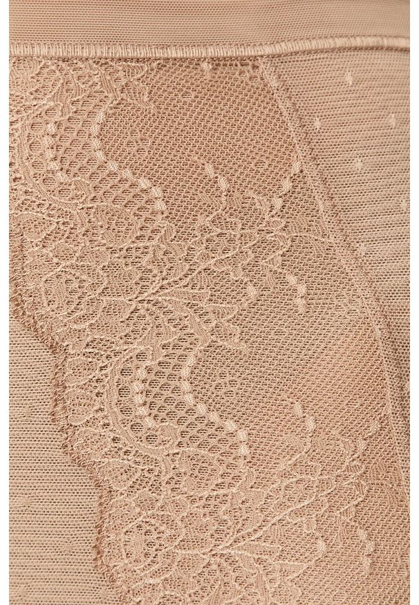 Spanx - Figi modelujące Spotlight On Lace. Kolor: beżowy. Materiał: materiał