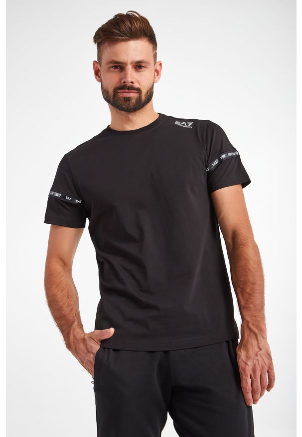 EA7 Emporio Armani - T-SHIRT EA7 EMPORIO ARMANI. Długość rękawa: krótki rękaw. Długość: krótkie
