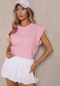 Renee - Różowy Top z Bawełny Ozdobiony Falbanką Galanetia. Okazja: na co dzień, na spacer. Kolor: różowy. Materiał: bawełna. Wzór: aplikacja. Styl: klasyczny, casual