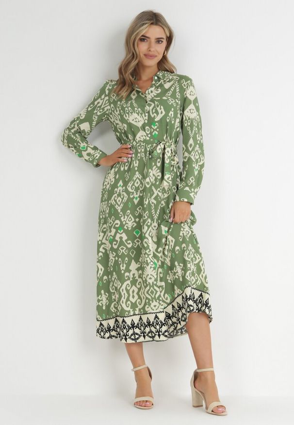 Born2be - Zielona Sukienka Koszulowa i Wiązana w Pasie Iuliarsus. Okazja: na spotkanie biznesowe, na co dzień. Kolor: zielony. Materiał: wiskoza, tkanina, materiał. Długość rękawa: długi rękaw. Typ sukienki: koszulowe. Styl: casual, klasyczny, biznesowy
