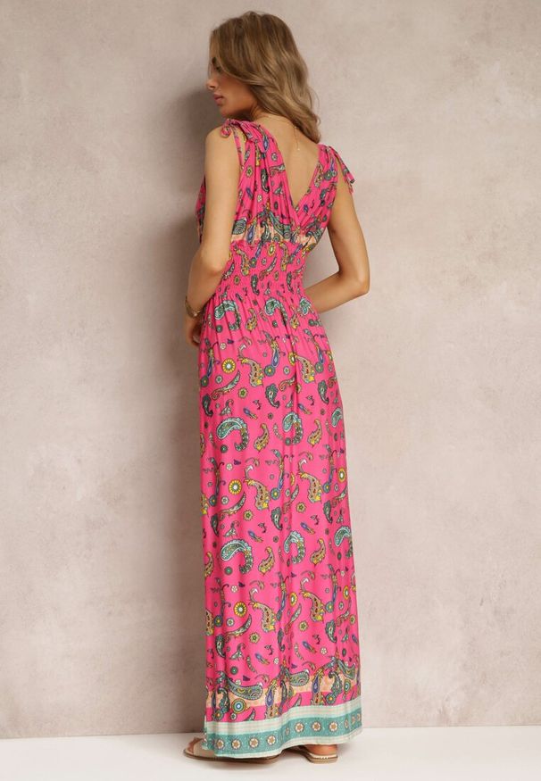 Renee - Różowa Sukienka Maxi we Wzór Pailsey z Rozkloszowanym Dołem i Gumką w Talii Kinslei. Kolor: różowy. Sezon: wiosna, lato. Długość: maxi