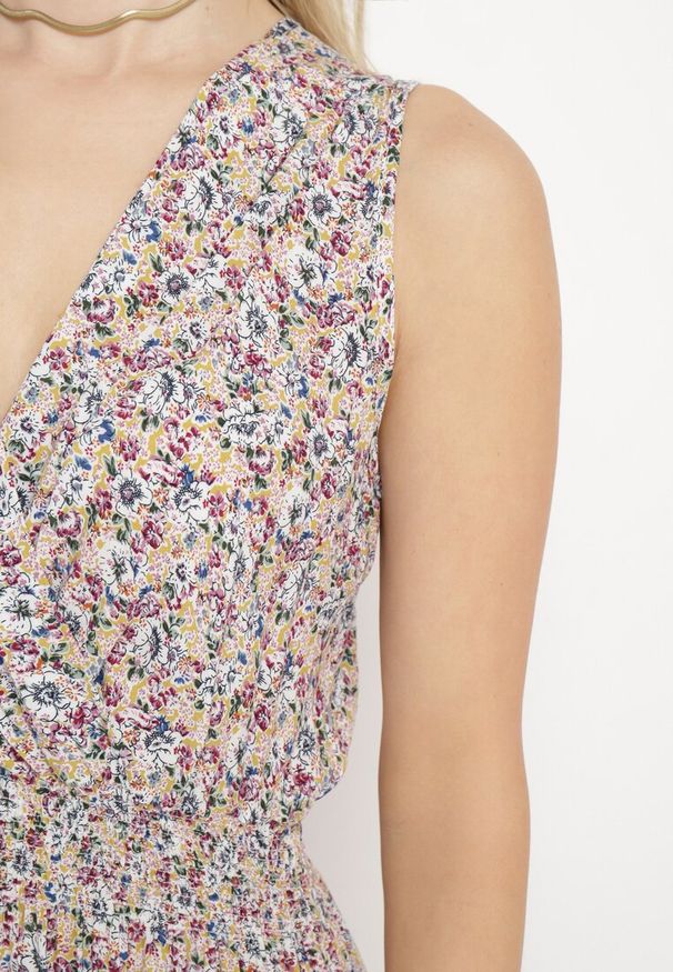 Born2be - Żółto-Różowa Sukienka z Elastycznej Bawełny z Asymetrycznym Dołem i Gumką w Pasie Penelorea. Okazja: na co dzień, na spacer. Typ kołnierza: dekolt w kształcie V. Kolor: żółty. Materiał: bawełna. Typ sukienki: asymetryczne. Styl: casual, elegancki