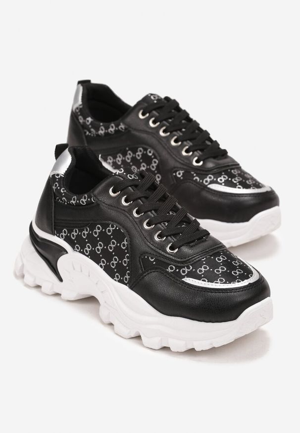 Renee - Czarne Sneakersy z Metaliczną Nitką na Grubej Podeszwie Melimeda. Kolor: czarny