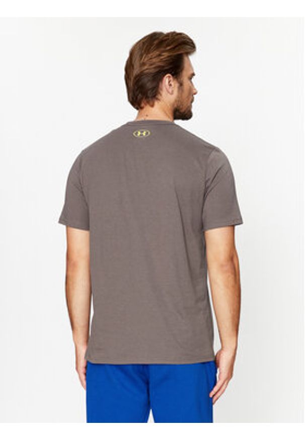 Under Armour T-Shirt Ua Boxed Sportstyle Ss 1329581 Szary Loose Fit. Kolor: szary. Materiał: syntetyk, bawełna