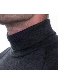 SENSOR - Męska koszulka z długim rękawem Baselayer Merino Bold Outdoor Roll Neck. Kolor: szary. Materiał: dzianina, prążkowany, wełna. Długość rękawa: długi rękaw. Długość: długie. Sport: outdoor