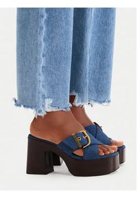 Guess Jeans Klapki CEO-JD421-3 Niebieski. Kolor: niebieski. Materiał: materiał #7