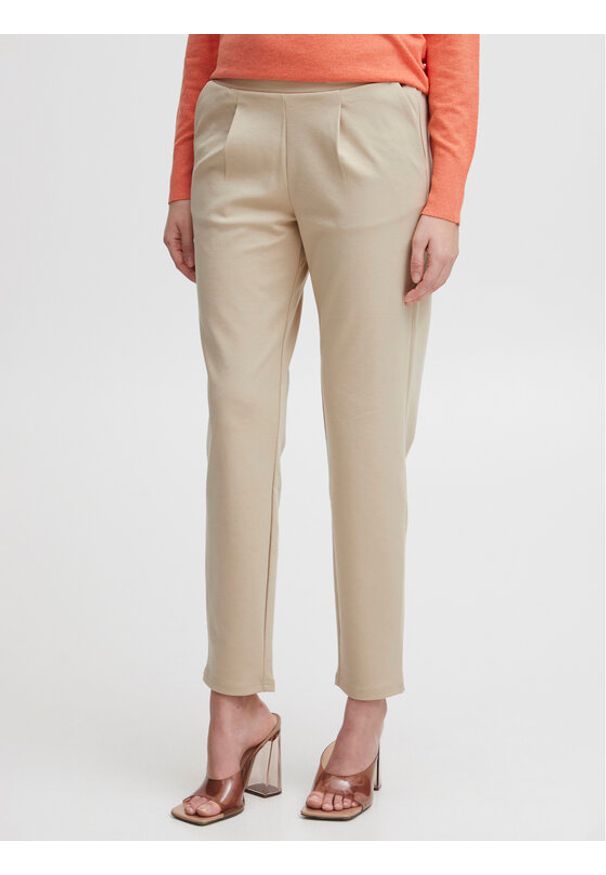 b.young Chinosy 20812848 Beżowy Slim Fit. Kolor: beżowy. Materiał: syntetyk
