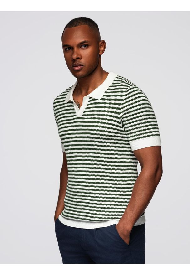 Ombre Clothing - Dzianinowa męska koszulka polo bez guzików w marynarskie paski – biało-oliwkowa V3 - Rozmiar: XXL. Typ kołnierza: polo. Kolor: oliwkowy. Materiał: dzianina. Długość: krótkie. Wzór: paski. Sezon: lato. Styl: retro, elegancki