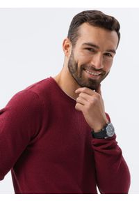 Ombre Clothing - Sweter męski E121 - bordowy - XXL. Okazja: na co dzień. Kolor: czerwony. Materiał: bawełna. Styl: elegancki, casual, klasyczny