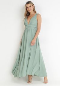 Born2be - Miętowa Rozkloszowana Sukienka na Ramiączkach Seraphineme. Kolor: miętowy. Długość rękawa: na ramiączkach. Styl: elegancki #1