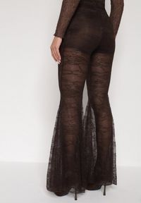 Born2be - Brązowe Koronkowe Spodnie Dzwony z Wysokim Stanem Solifera. Okazja: na co dzień. Stan: podwyższony. Kolor: brązowy. Materiał: koronka. Wzór: koronka. Styl: casual #5