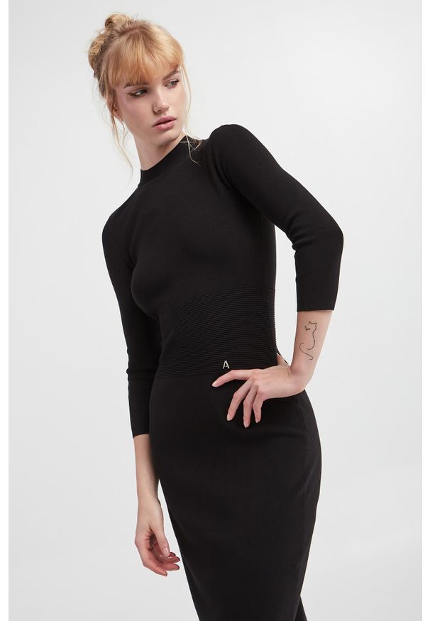 Twinset Milano - Sukienka ołówkowa TWINSET ACTITUDE. Typ sukienki: ołówkowe