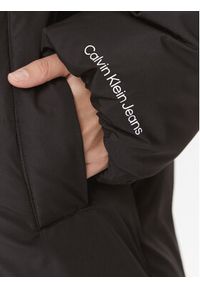 Calvin Klein Jeans Kurtka puchowa J20J221888 Czarny Oversize. Kolor: czarny. Materiał: puch, syntetyk #4