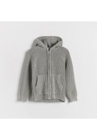 Reserved - Rozpinany sweter z kapturem - Jasny szary. Typ kołnierza: kaptur. Kolor: szary #1