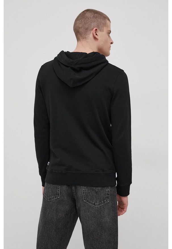 Tom Tailor Bluza bawełniana męska kolor czarny z kapturem z nadrukiem. Okazja: na co dzień. Typ kołnierza: kaptur. Kolor: czarny. Materiał: bawełna. Wzór: nadruk. Styl: casual