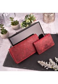 Zestaw prezentowy PAOLO PERUZZI ZUP-38-RD czerwony. Kolor: czerwony. Materiał: skóra. Wzór: kwiaty #1