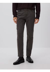 Reserved - Spodnie Slim fit - ciemnoszary. Kolor: szary. Materiał: tkanina, bawełna #1