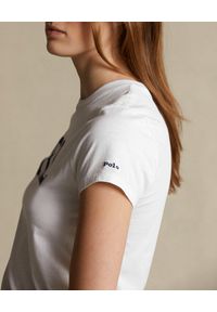 Ralph Lauren - RALPH LAUREN - Biały t-shirt z bawełny. Okazja: na co dzień. Typ kołnierza: polo. Kolor: biały. Materiał: bawełna. Wzór: napisy, nadruk. Styl: klasyczny, casual, sportowy #4