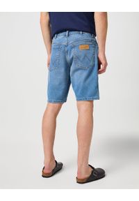 Wrangler - WRANGLER MĘSKIE SPODENKI JEANSOWE TEXAS SHORTS HERO 112350659. Materiał: jeans #4