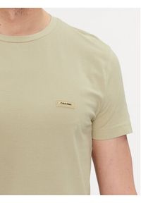 Calvin Klein T-Shirt K10K112724 Beżowy Slim Fit. Kolor: beżowy. Materiał: bawełna #3