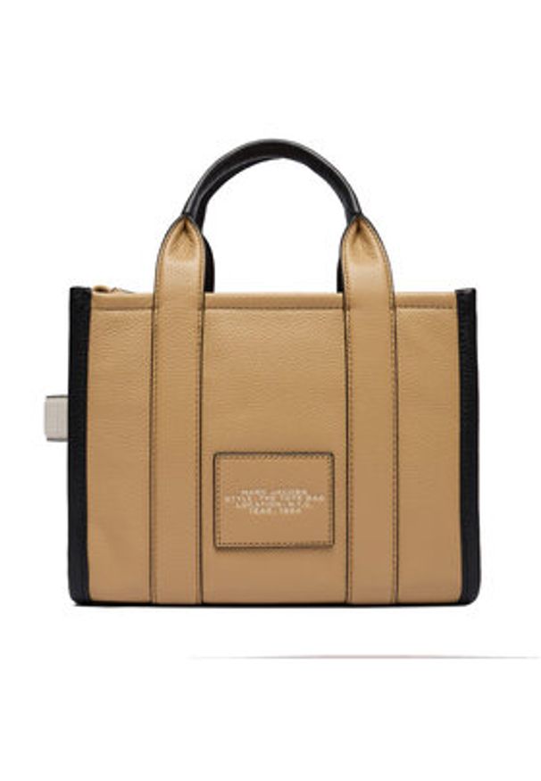 MARC JACOBS - Marc Jacobs Torebka H006L01RE22 Brązowy. Kolor: brązowy. Materiał: skórzane