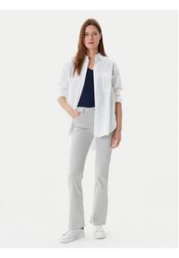Mustang Jeansy Shelby 1016549 Beżowy Bootcut Fit. Kolor: beżowy