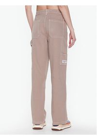 BDG Urban Outfitters Spodnie materiałowe BDG UTILITY SKATE SAND 76474220 Beżowy Relaxed Fit. Kolor: beżowy. Materiał: bawełna