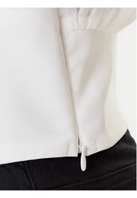 Morgan Top 242-OPLI Biały Slim Fit. Kolor: biały. Materiał: syntetyk