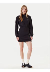 Guess Sukienka codzienna V5YK02 KCX22 Czarny Regular Fit. Okazja: na co dzień. Kolor: czarny. Materiał: syntetyk. Typ sukienki: proste. Styl: casual