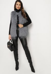 Born2be - Ciemnoszara Kamizelka Futrzana ze Wsuwanymi Kieszeniami Venzira. Okazja: na co dzień. Kolor: szary. Materiał: futro. Wzór: aplikacja. Styl: casual, elegancki #5