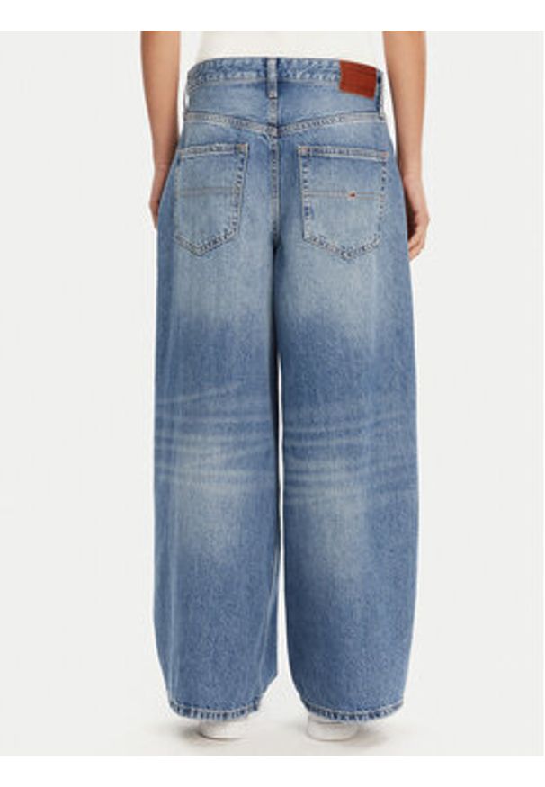 Tommy Jeans Jeansy Charlie DW0DW21277 Niebieski Loose Fit. Kolor: niebieski