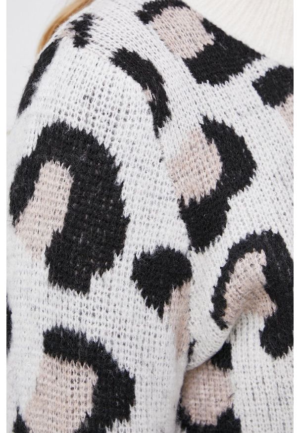 only - Only - Sweter. Okazja: na co dzień. Kolor: beżowy. Materiał: dzianina. Długość rękawa: długi rękaw. Długość: długie. Styl: casual