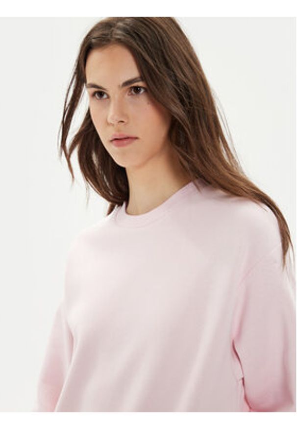 Gina Tricot Bluza Basic 10943 Różowy Relaxed Fit. Kolor: różowy. Materiał: syntetyk, bawełna