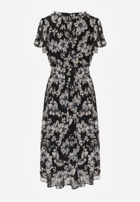 Born2be - Czarna Kopertowa Sukienka w Kwiaty z Wiązanym Paskiem i Brokatem Hilingea. Okazja: na imprezę, do pracy, na co dzień. Kolor: czarny. Wzór: kwiaty. Typ sukienki: kopertowe. Styl: casual, elegancki. Długość: midi #3