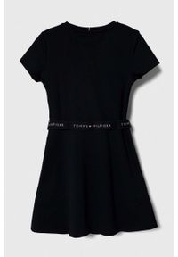 TOMMY HILFIGER - Tommy Hilfiger sukienka dziecięca kolor granatowy mini rozkloszowana. Kolor: niebieski. Długość rękawa: krótki rękaw. Typ sukienki: rozkloszowane. Styl: klasyczny. Długość: mini #3
