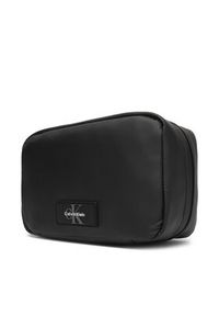 Calvin Klein Kosmetyczka Utility Dopp Kit W/ Hanger LV04D1135G Czarny. Kolor: czarny. Materiał: materiał