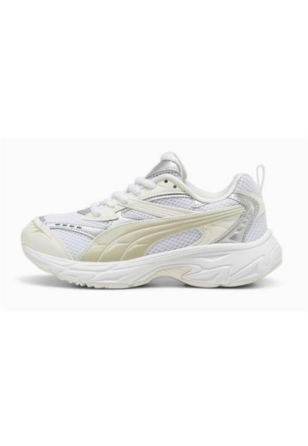 Buty do chodzenia damskie Puma Morphic Metallic Weiss Damen. Zapięcie: sznurówki. Kolor: biały. Materiał: materiał, syntetyk, tkanina. Szerokość cholewki: normalna. Sport: turystyka piesza
