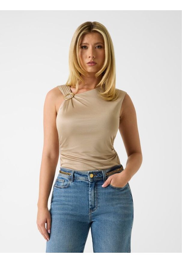 Marciano Guess Top G6GP02 K3068 Beżowy Slim Fit. Kolor: beżowy. Materiał: wiskoza