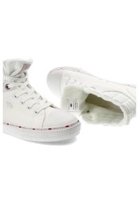 Białe Sneakersy Cross Jeans Ocieplane Buty Damskie. Kolor: biały. Materiał: materiał, syntetyk, puch, futro, skóra ekologiczna. Szerokość cholewki: normalna. Wzór: aplikacja. Sezon: zima #7