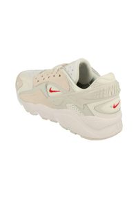 Buty Męskie Sportowe Nike Huarache Runner. Kolor: biały. Szerokość cholewki: normalna. Model: Nike Huarache. Sport: bieganie